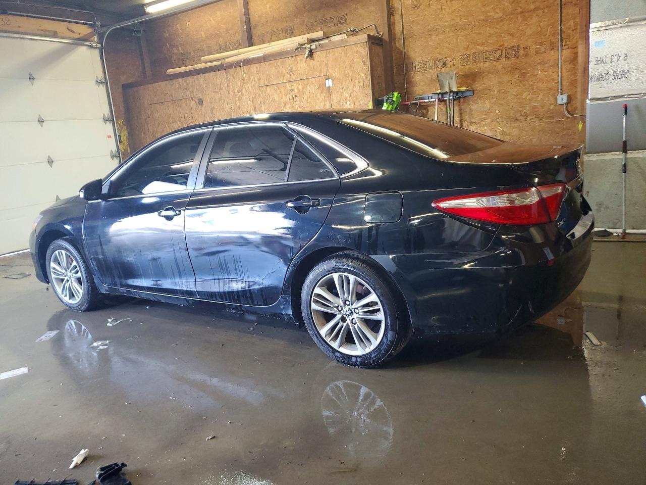 2015 TOYOTA CAMRY