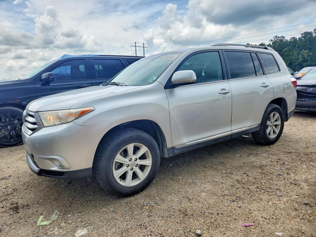 2013 TOYOTA HIGHLANDER