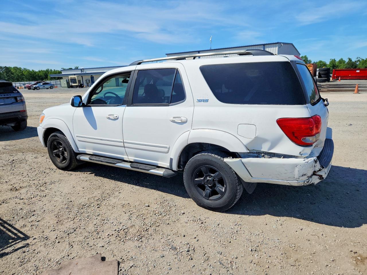 2005 TOYOTA Sequoia