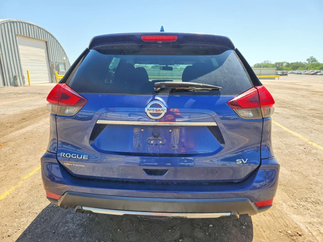 2017 NISSAN ROGUE