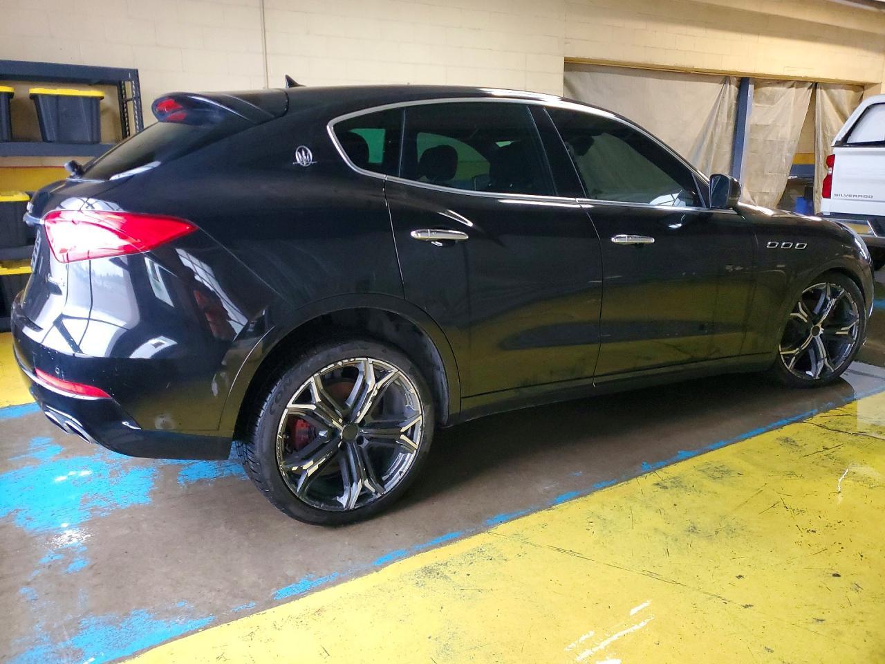 2017 MASERATI Levante