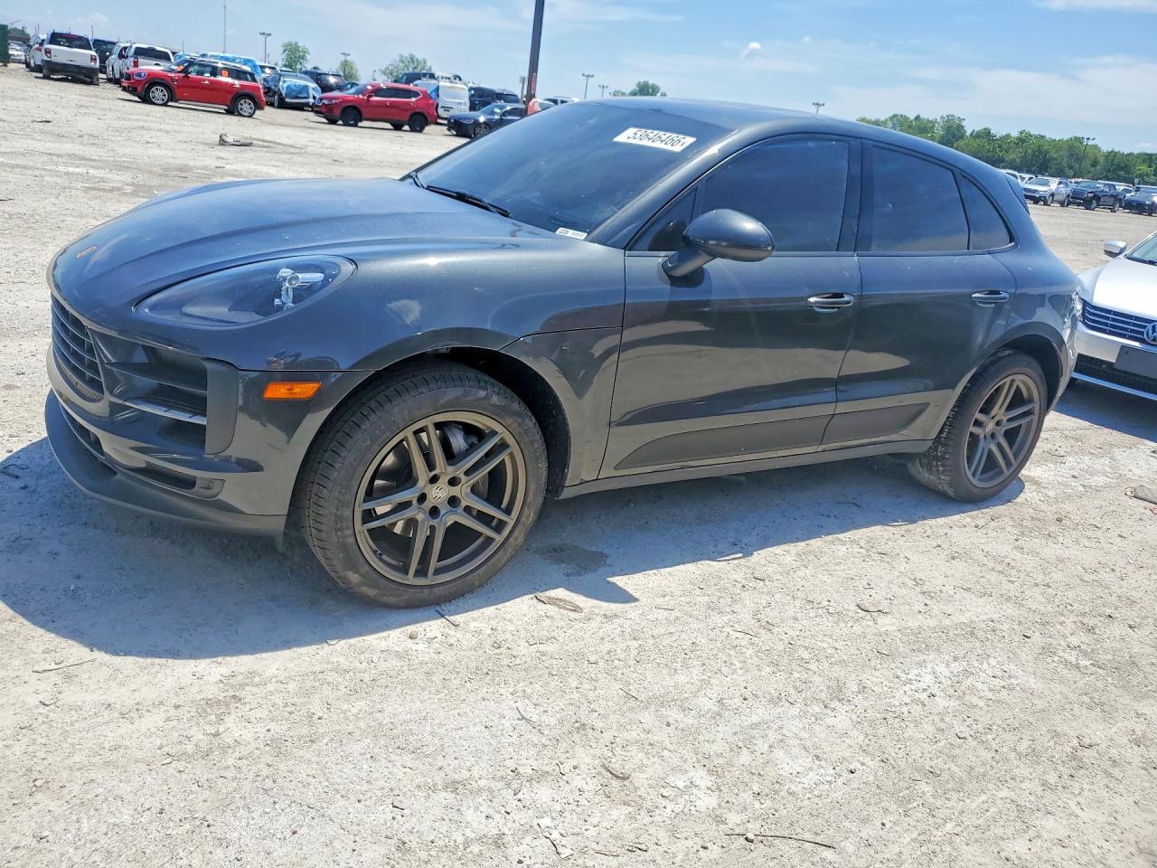2021 PORSCHE Macan