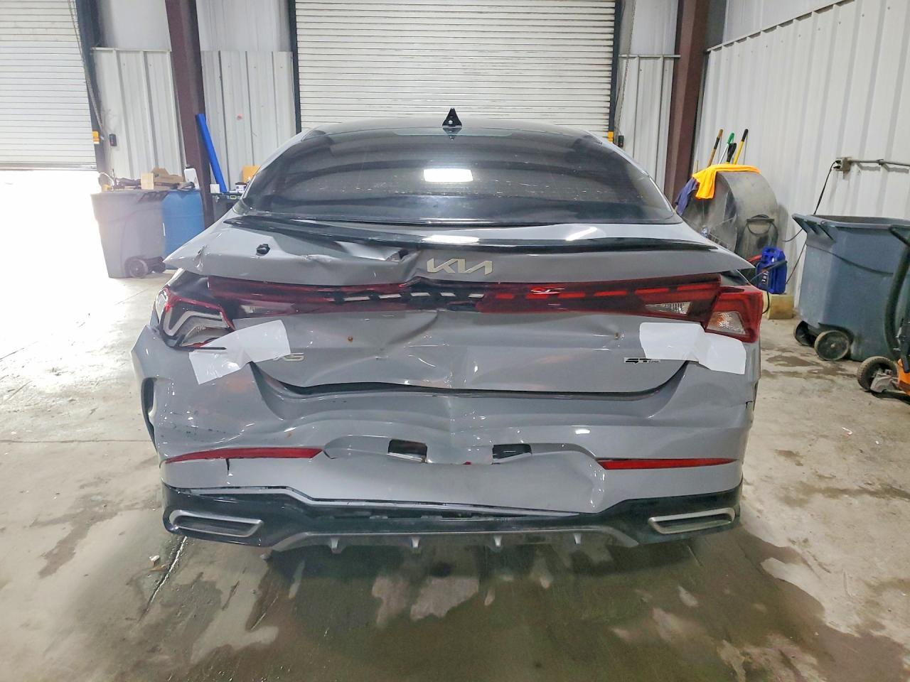 2023 KIA K5