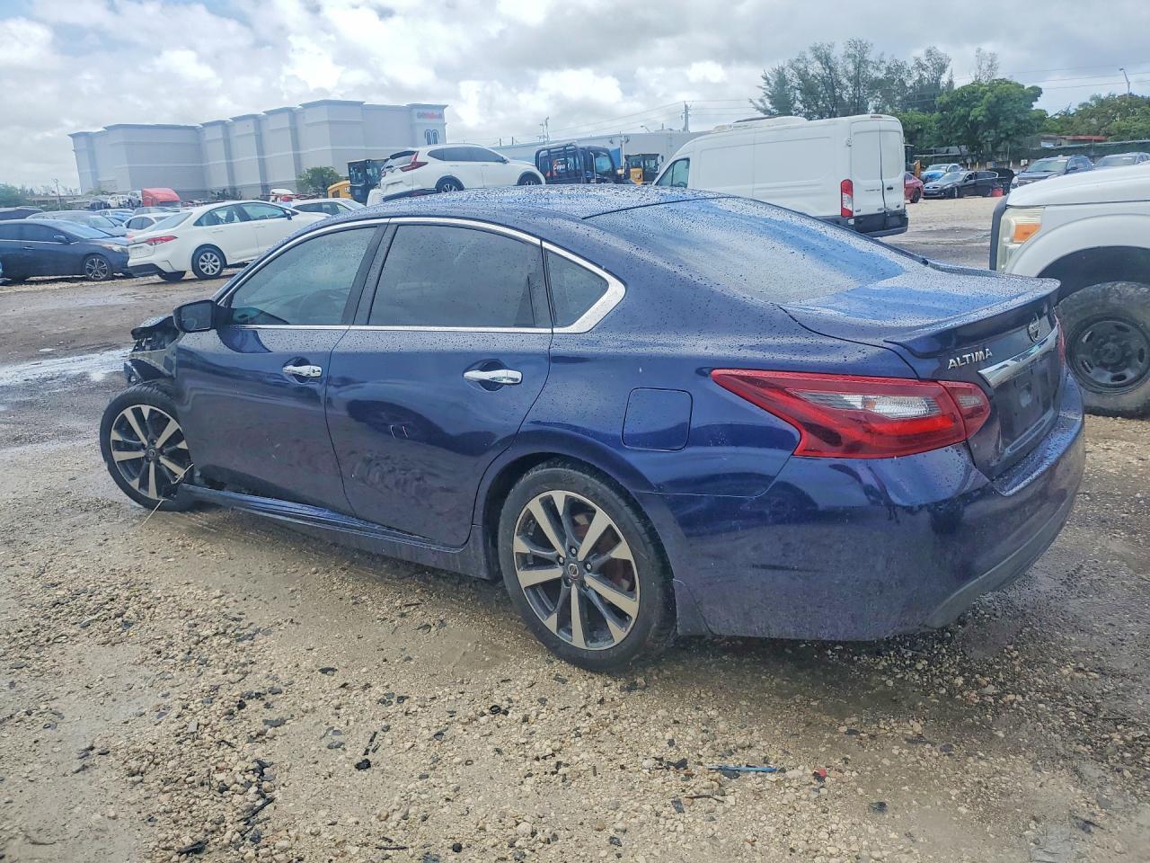 2017 NISSAN ALTIMA