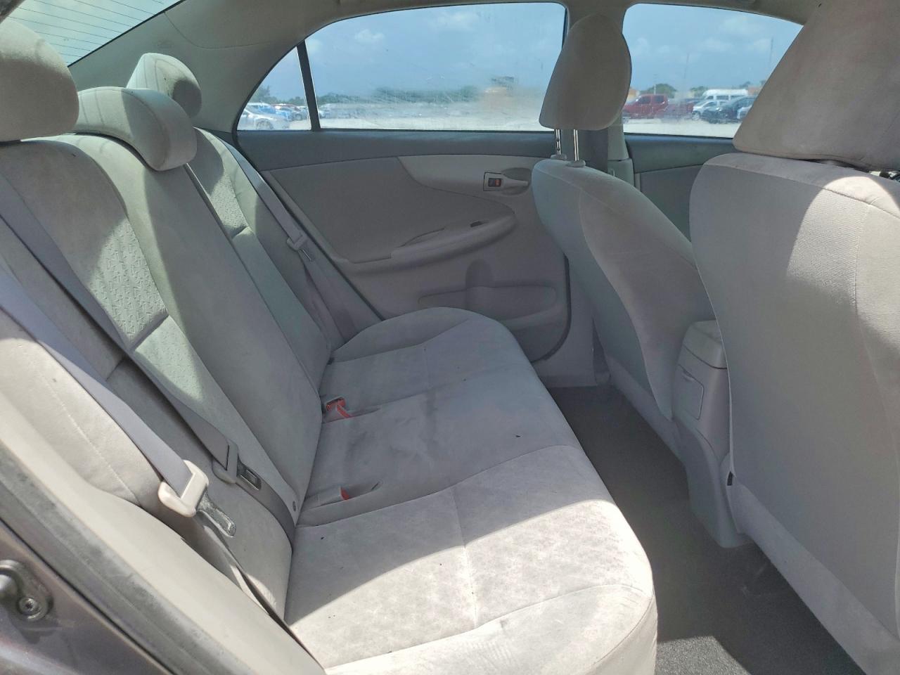2009 TOYOTA COROLLA