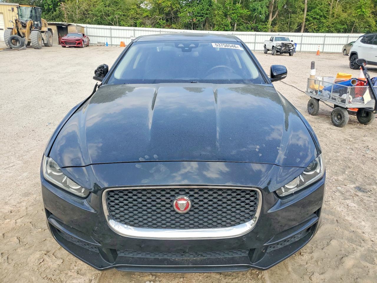 2017 JAGUAR XE