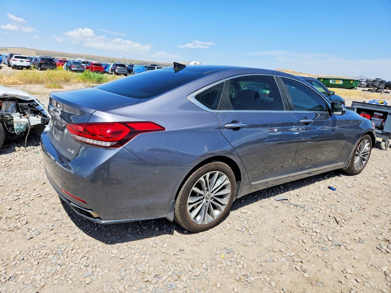 2015 HYUNDAI GENESIS