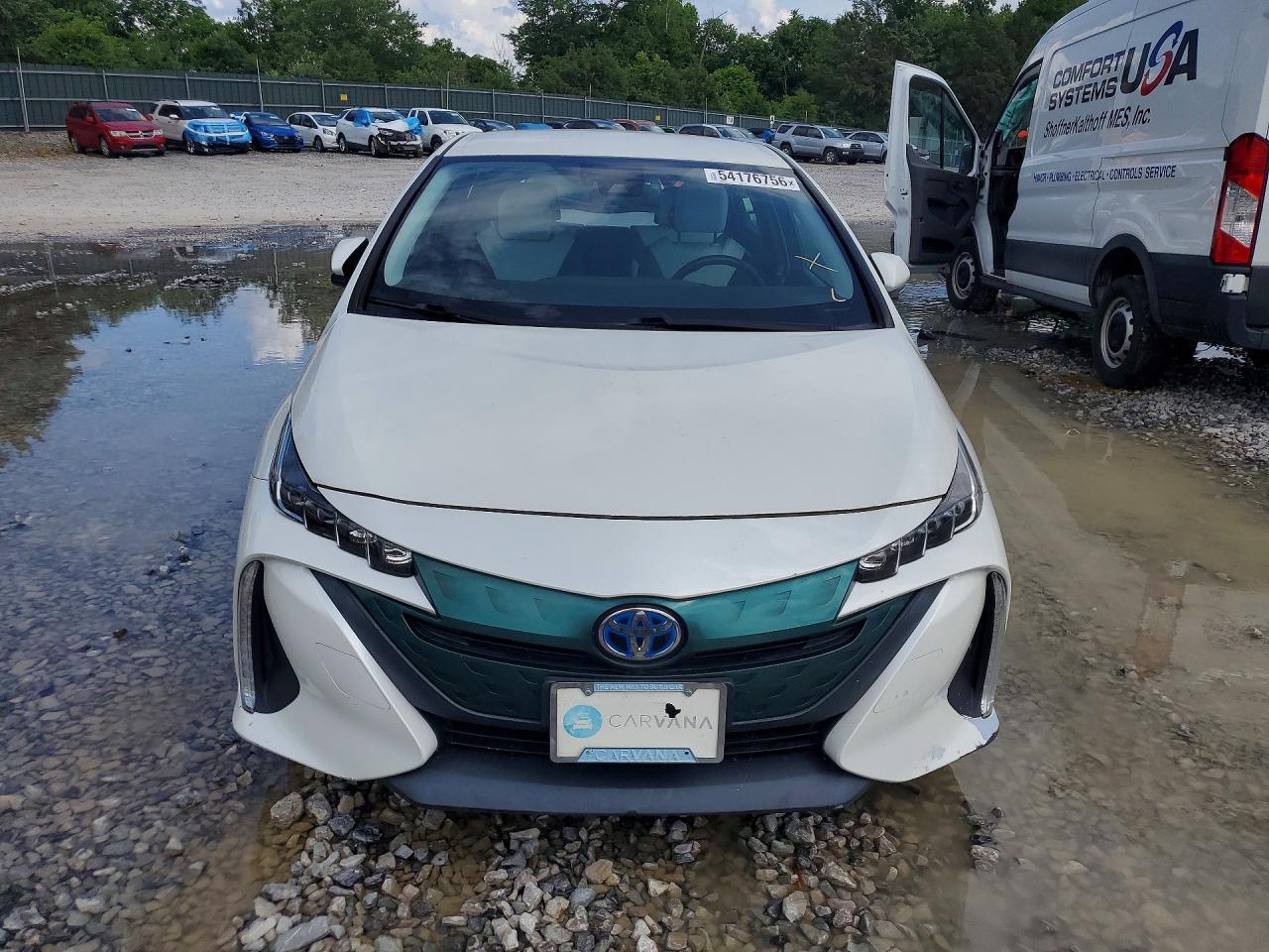 2017 TOYOTA Prius Prime