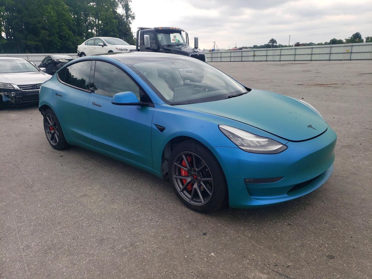 2021 TESLA MODEL 3