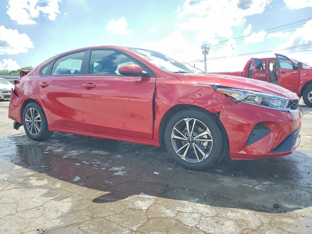 2024 KIA FORTE