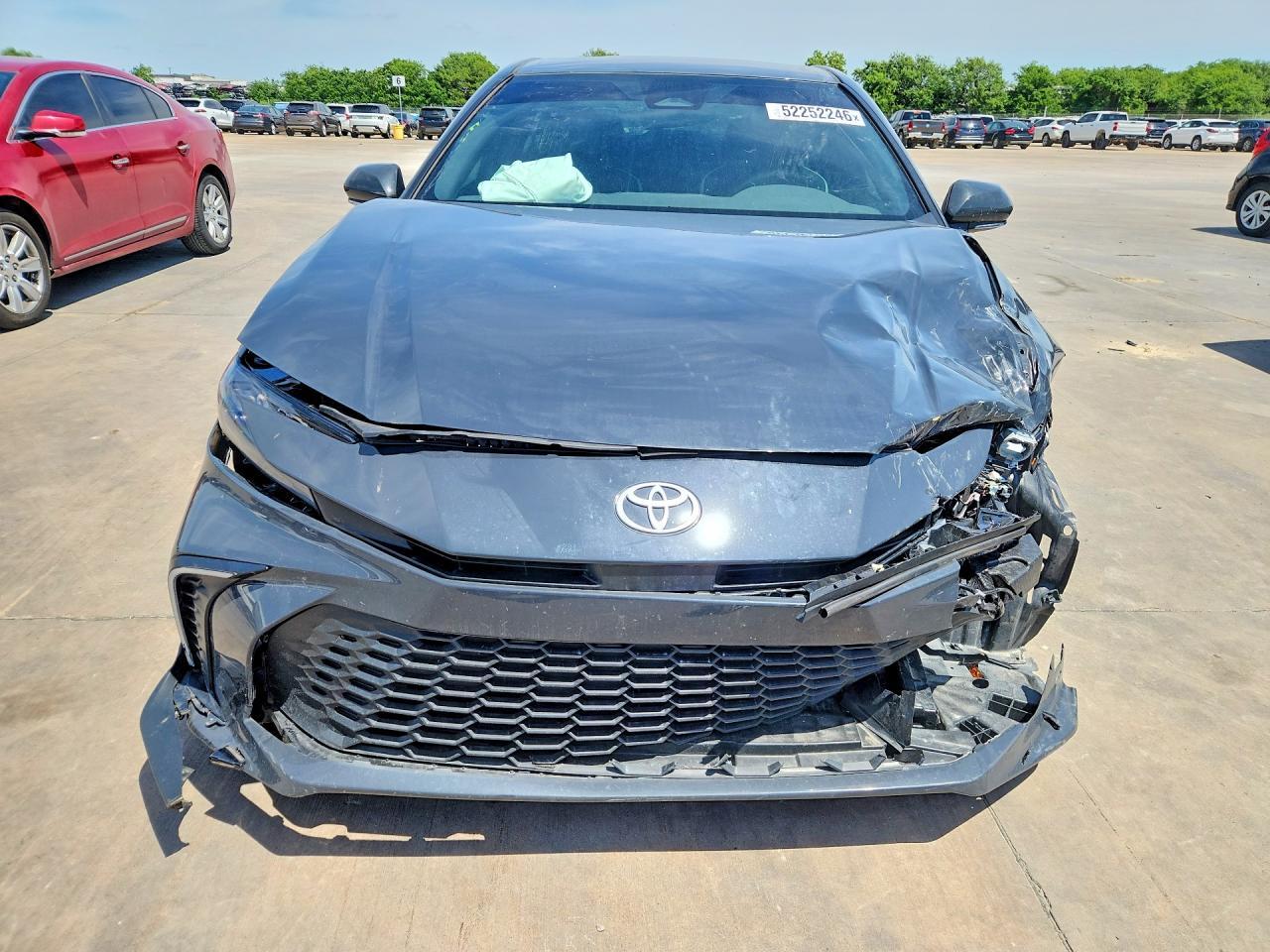 2025 TOYOTA CAMRY