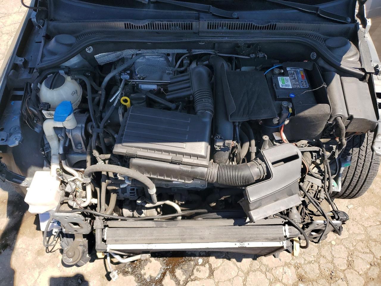 2016 VOLKSWAGEN JETTA