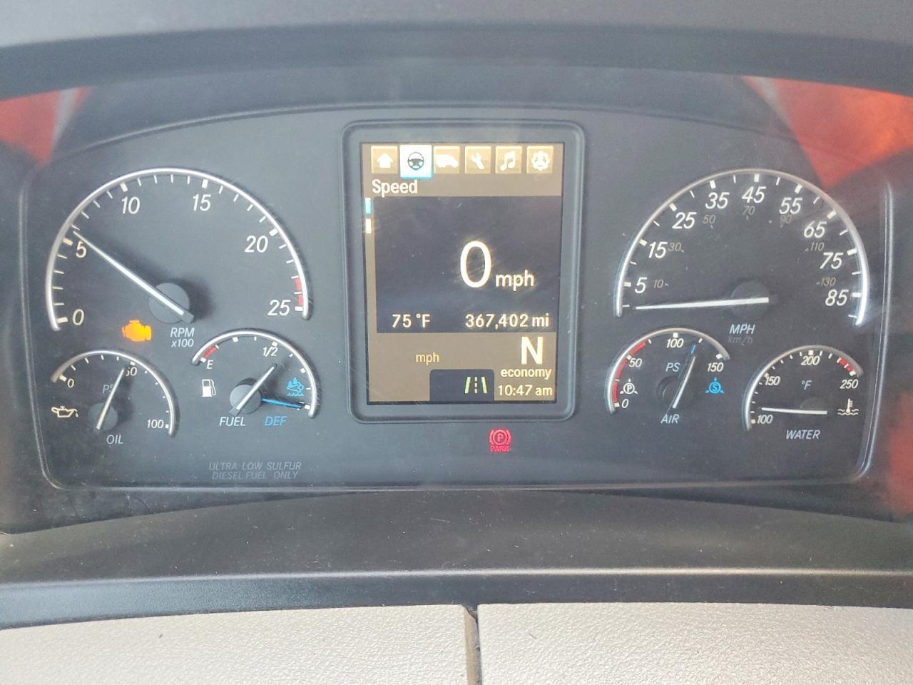 2020 FREIGHTLINER CASCADIA 126