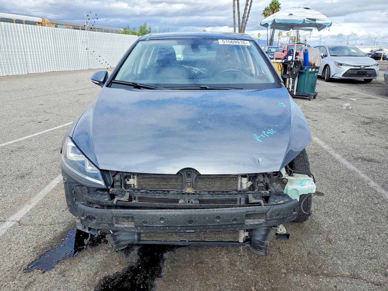 2016 VOLKSWAGEN GOLF