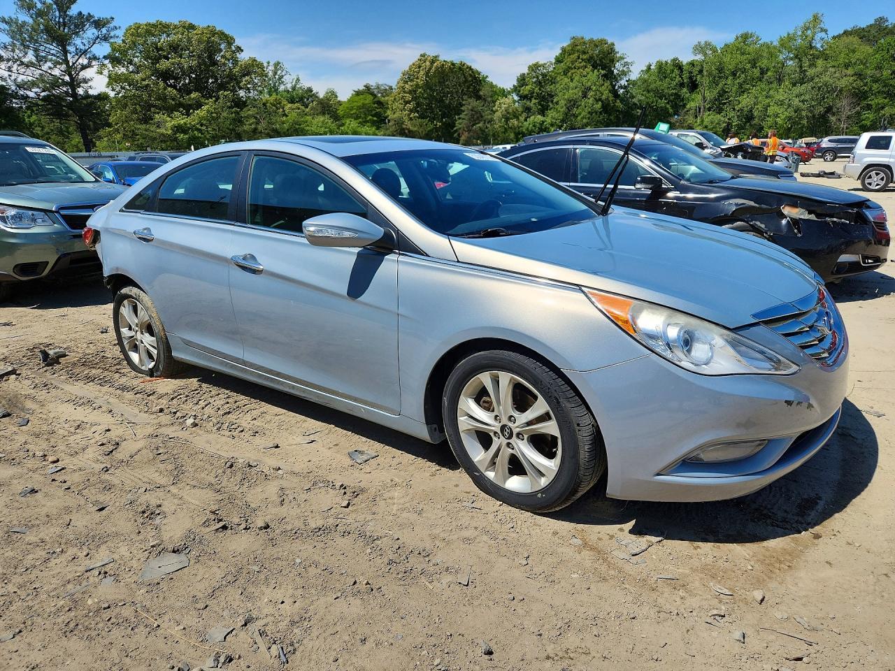 2011 HYUNDAI SONATA