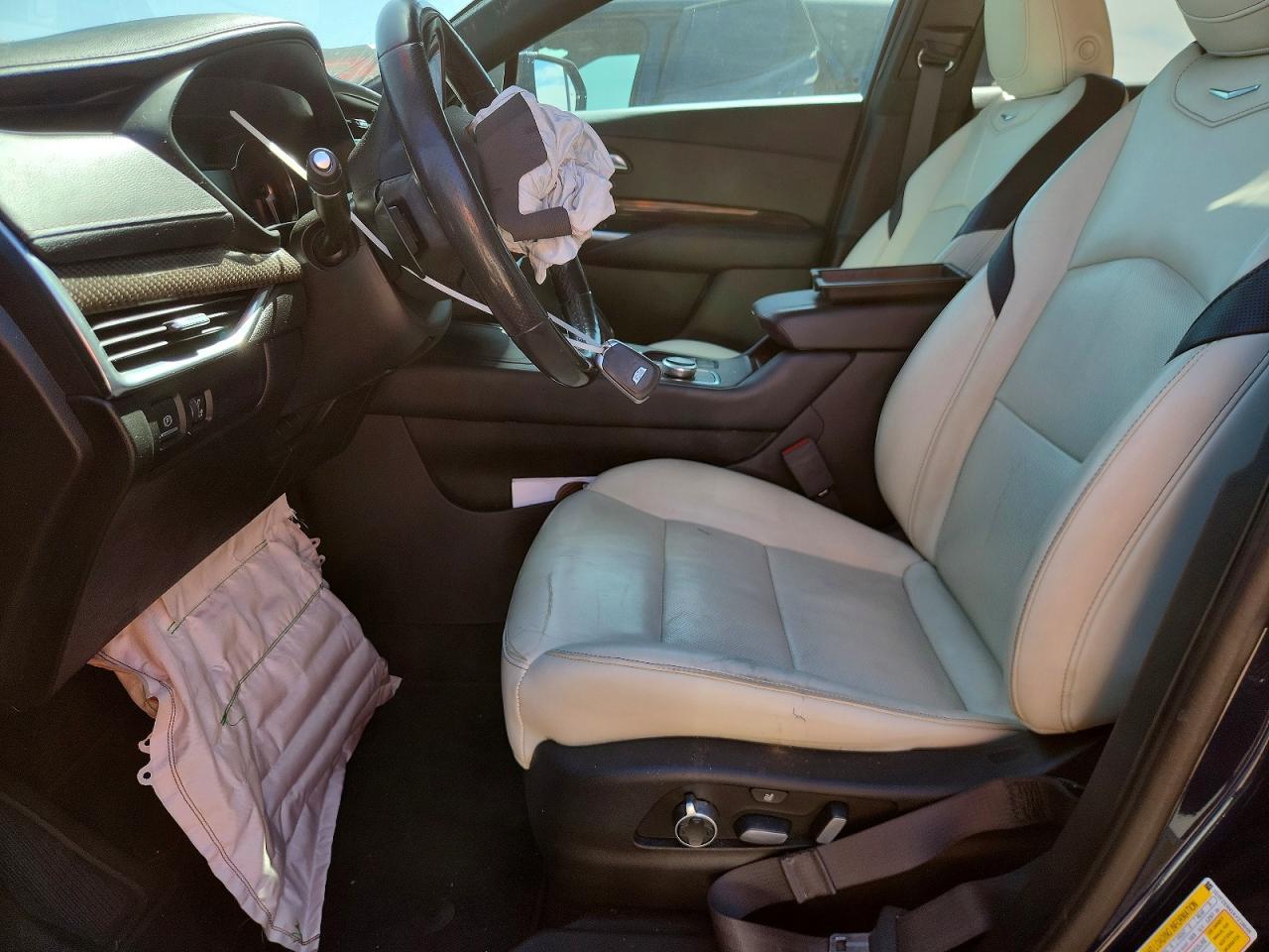 2019 CADILLAC XT4