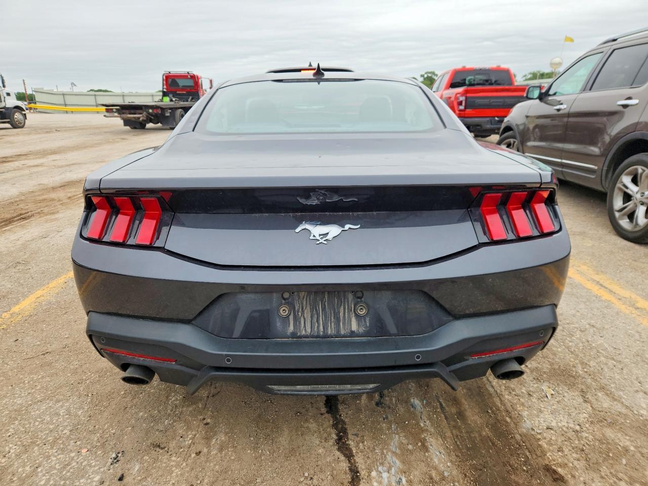 2024 FORD MUSTANG