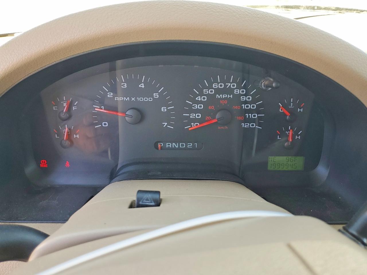 2004 FORD F-150 Lightning