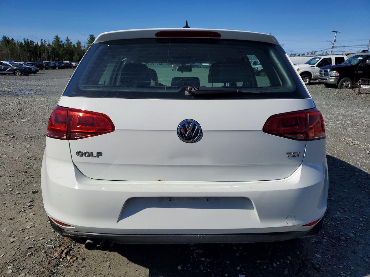 2015 VOLKSWAGEN GOLF