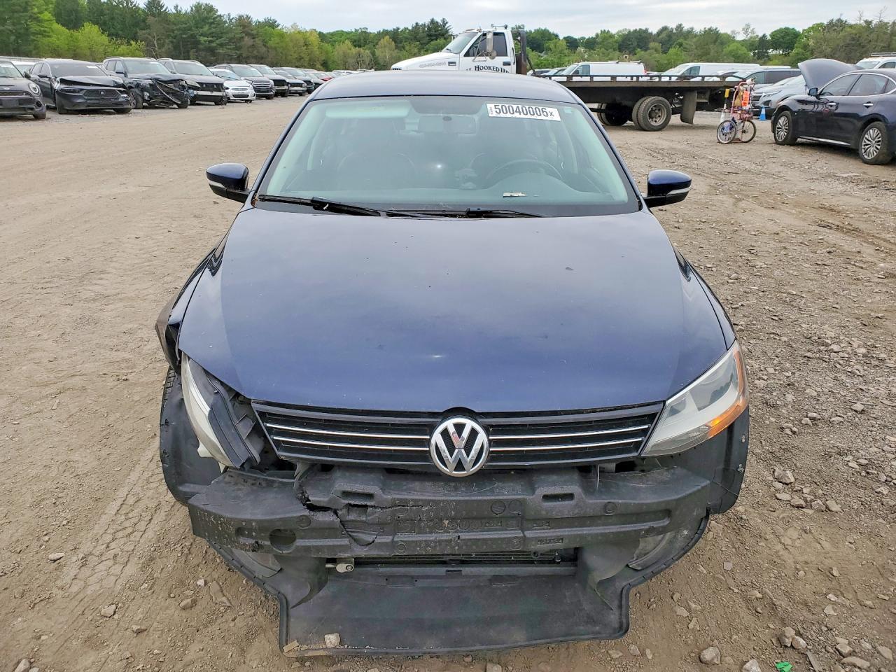 2013 VOLKSWAGEN JETTA