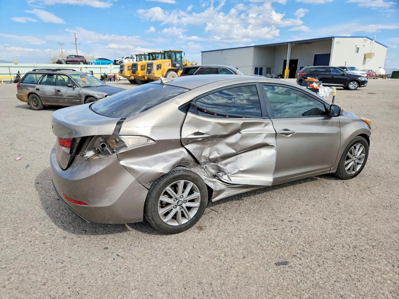 2016 HYUNDAI ELANTRA