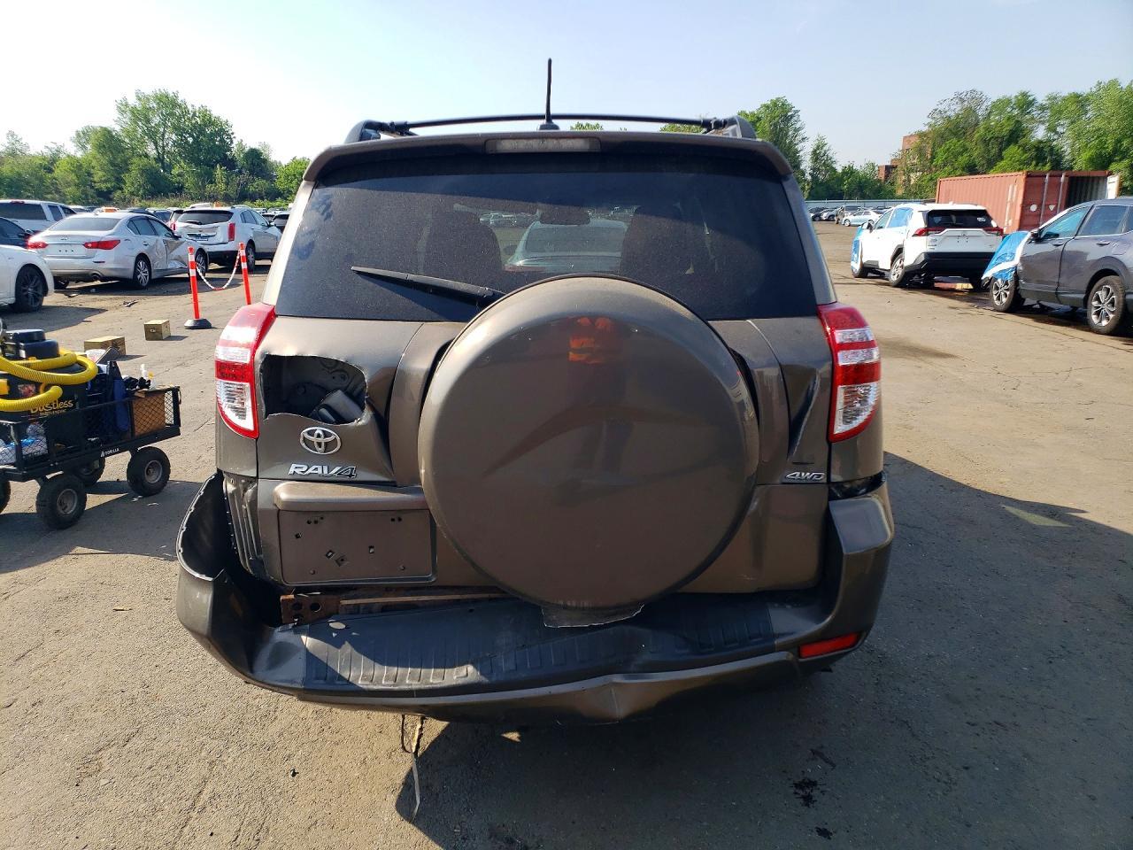2012 TOYOTA RAV4