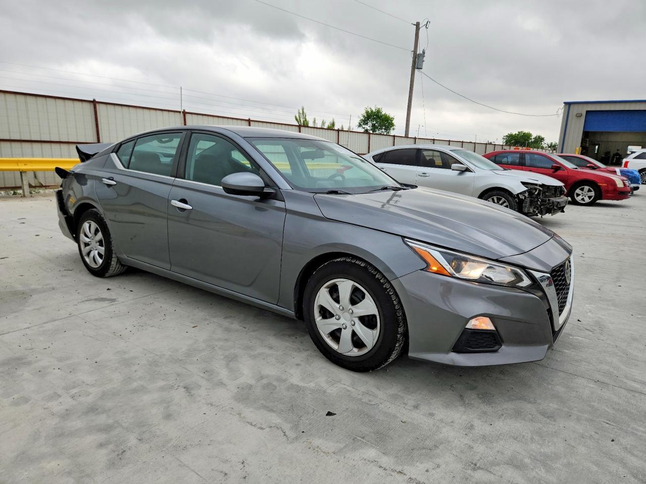2020 NISSAN ALTIMA