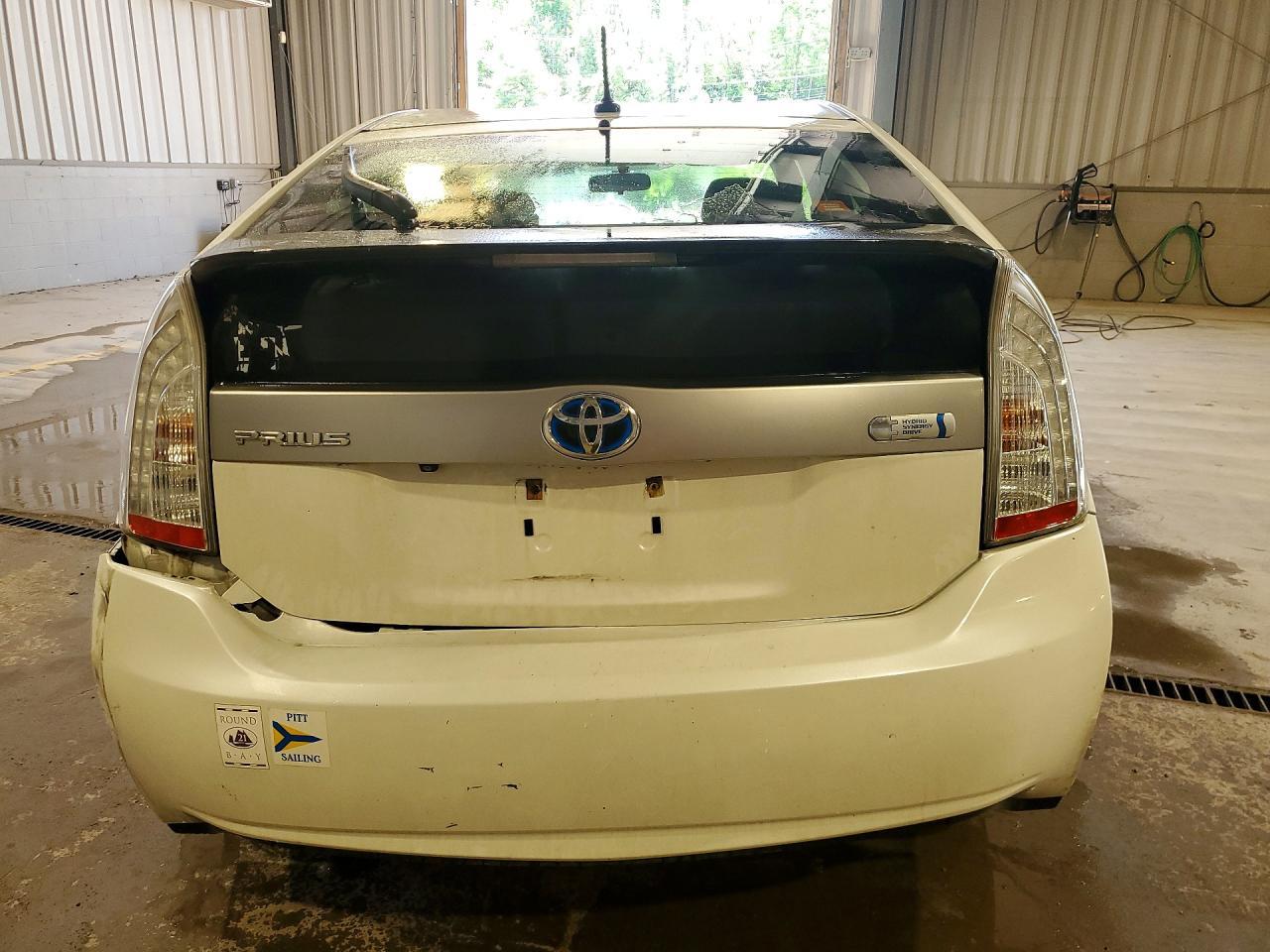2012 TOYOTA Prius Plug-In