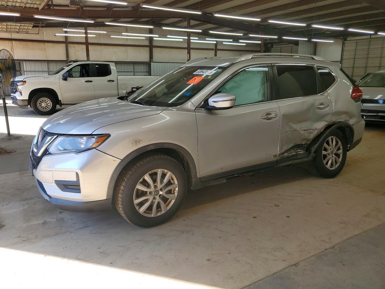 2017 NISSAN ROGUE