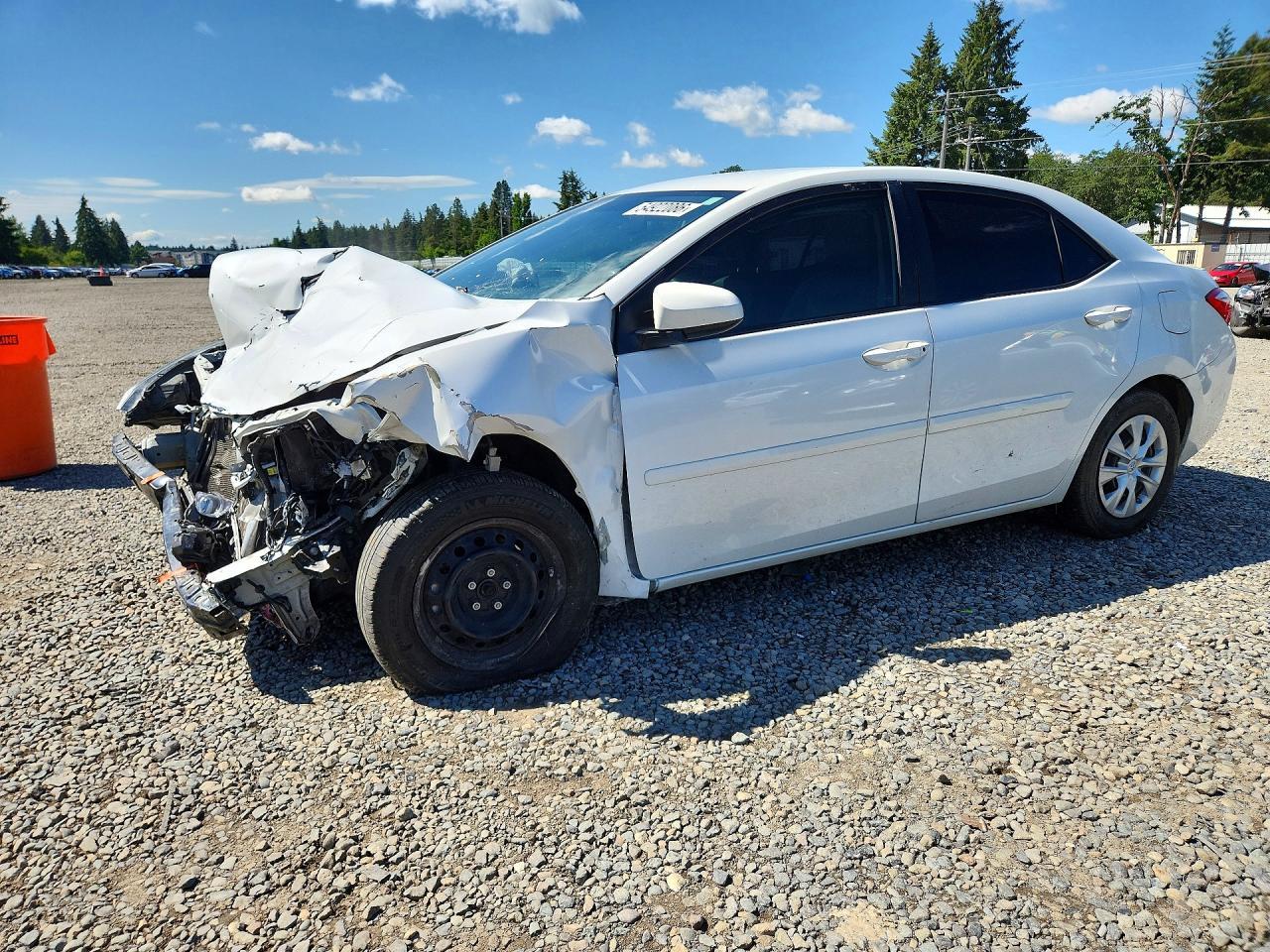 2015 TOYOTA COROLLA