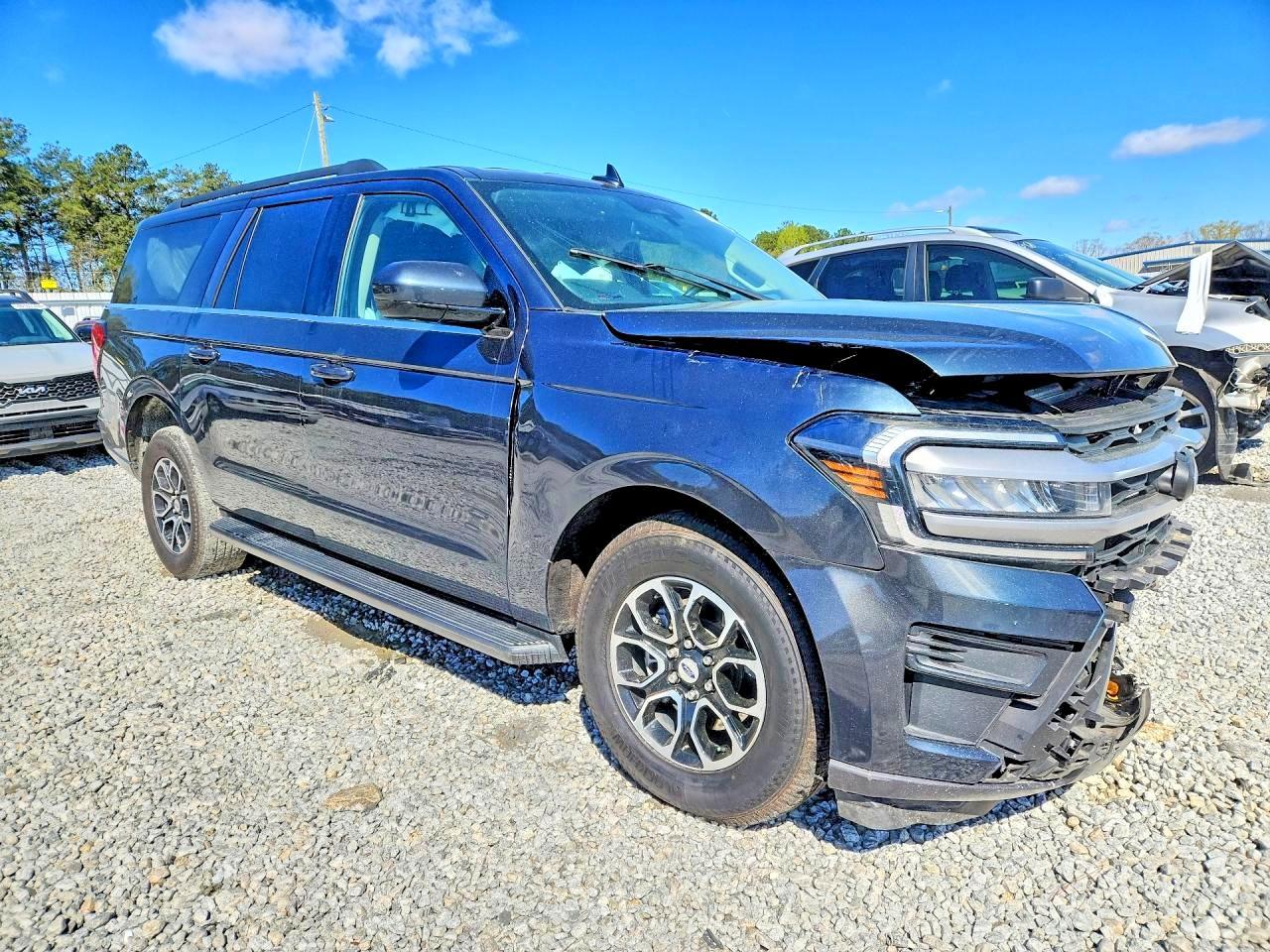 2022 FORD Expedition
