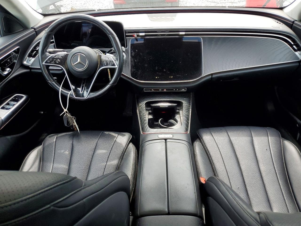 2024 MERCEDES-BENZ E-Class