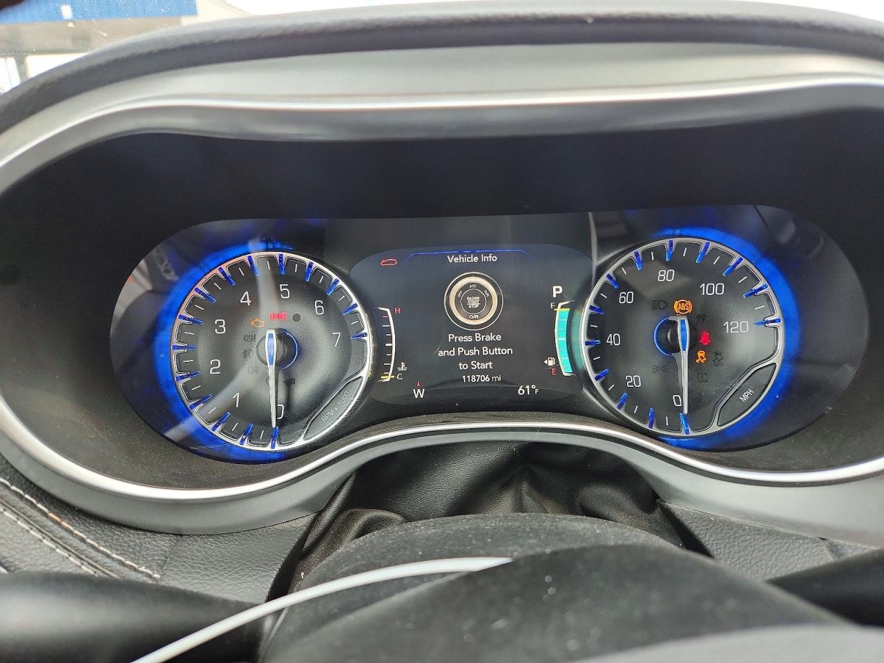2019 CHRYSLER Pacifica