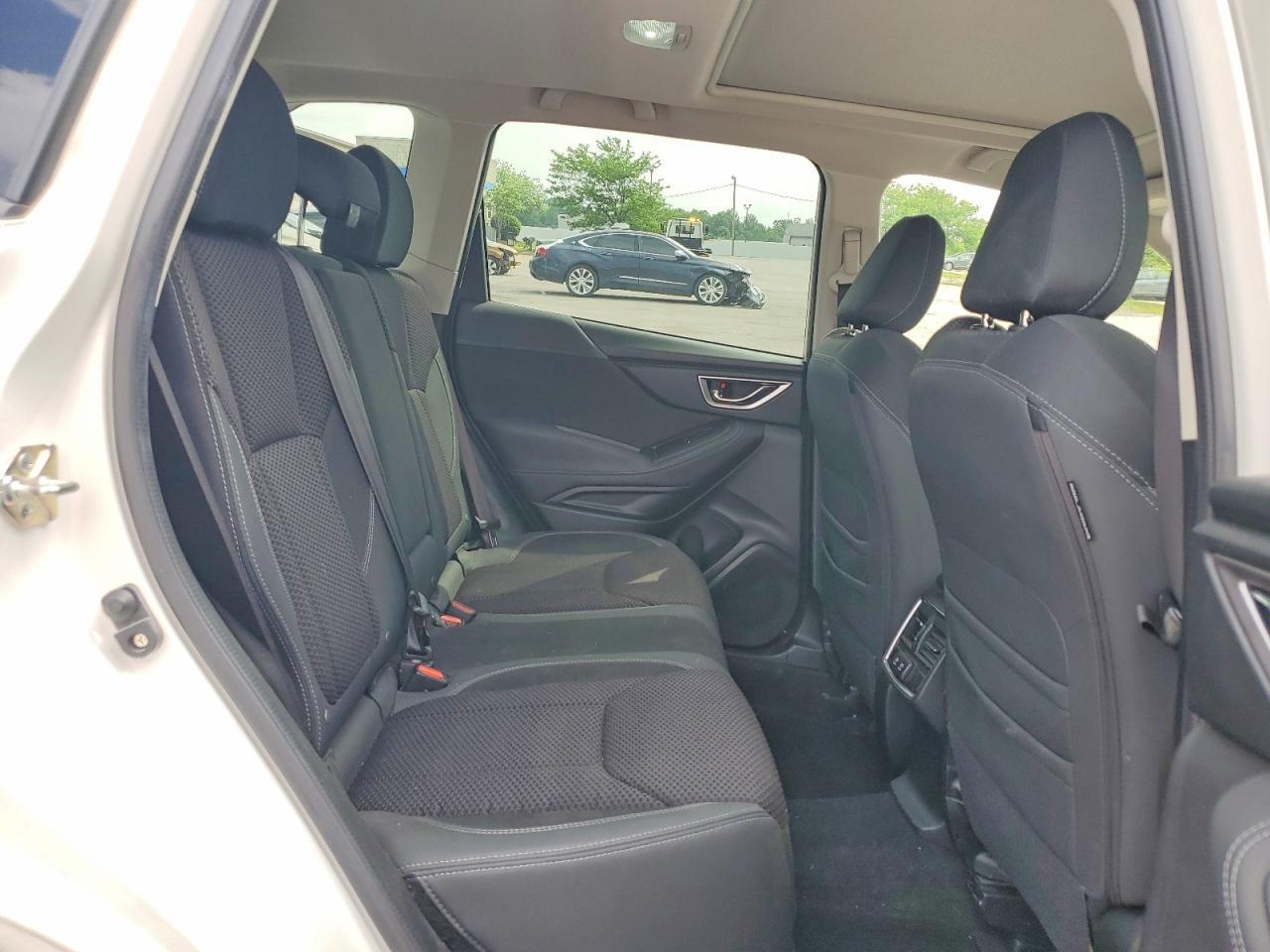 2020 SUBARU FORESTER