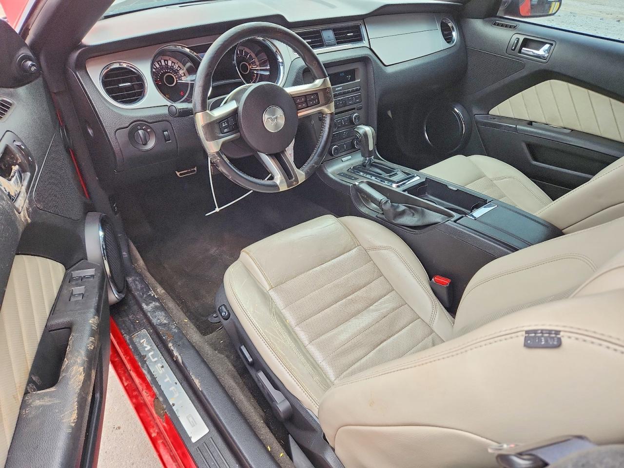 2013 FORD MUSTANG