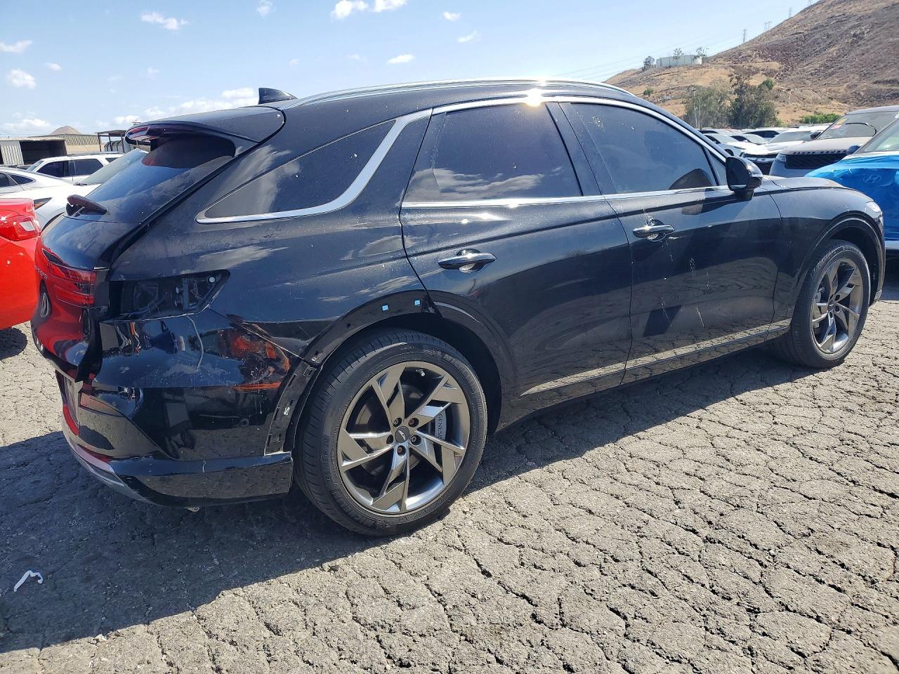 2024 GENESIS GV70