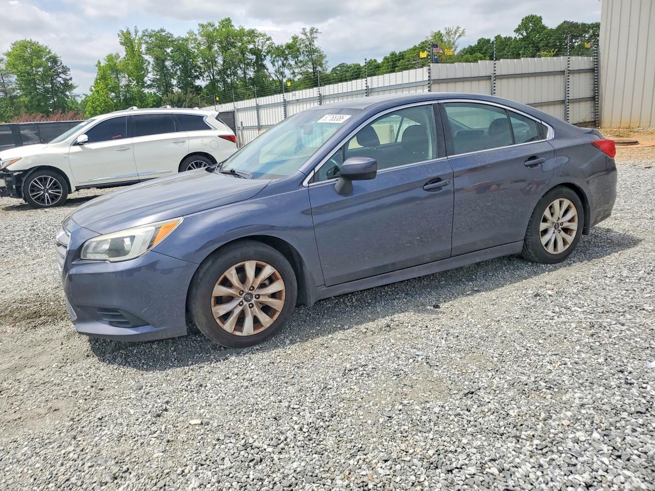 2015 SUBARU Legacy