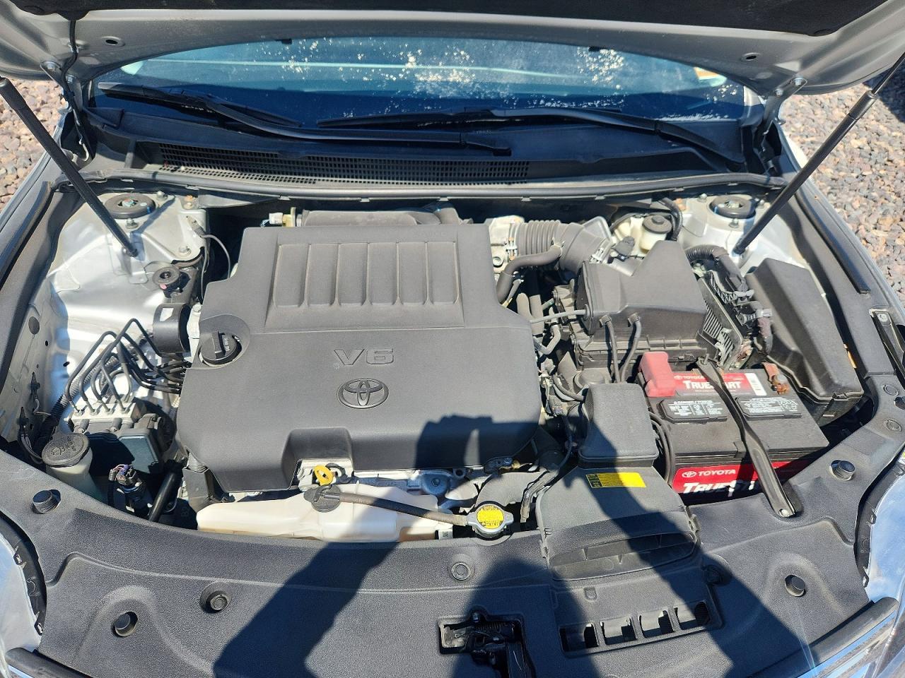 2013 TOYOTA Avalon