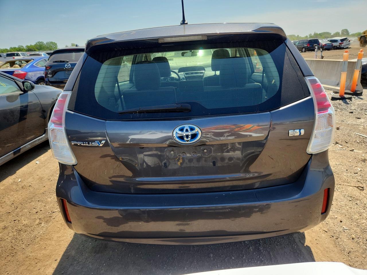2017 TOYOTA PRIUS V