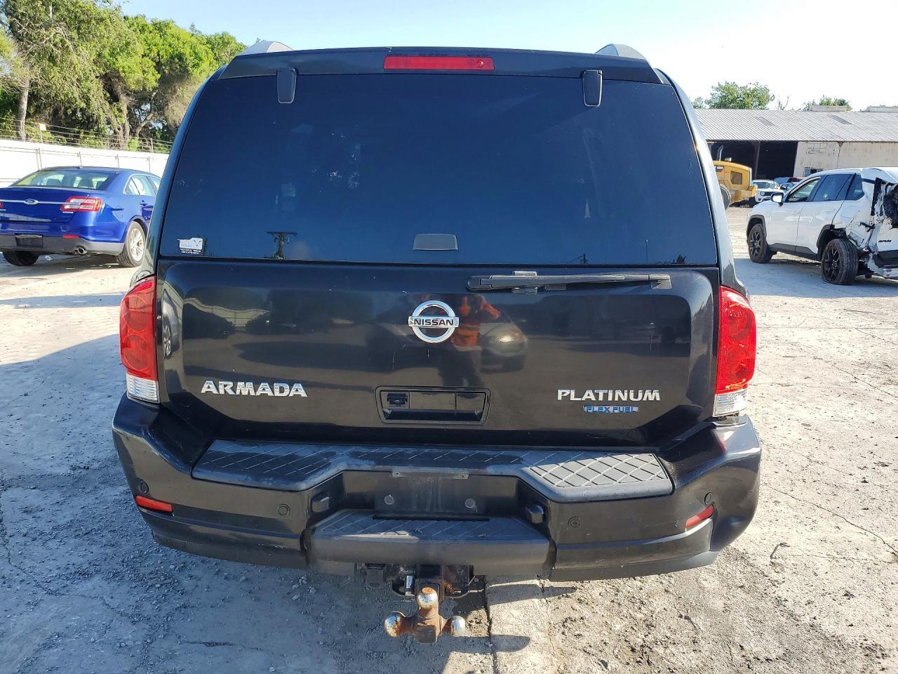 2013 NISSAN Armada