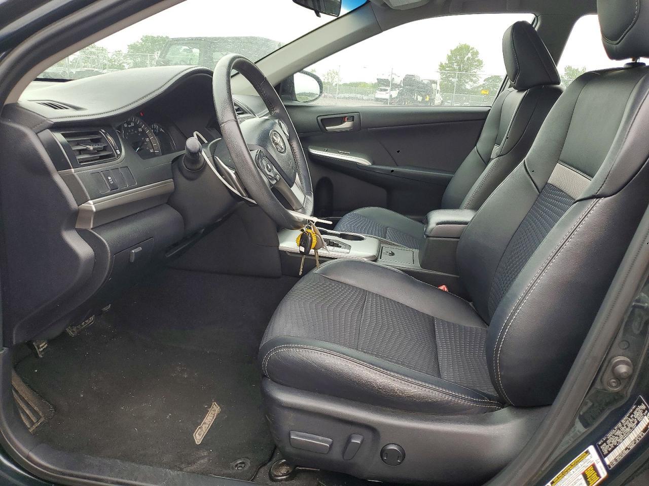 2012 TOYOTA CAMRY