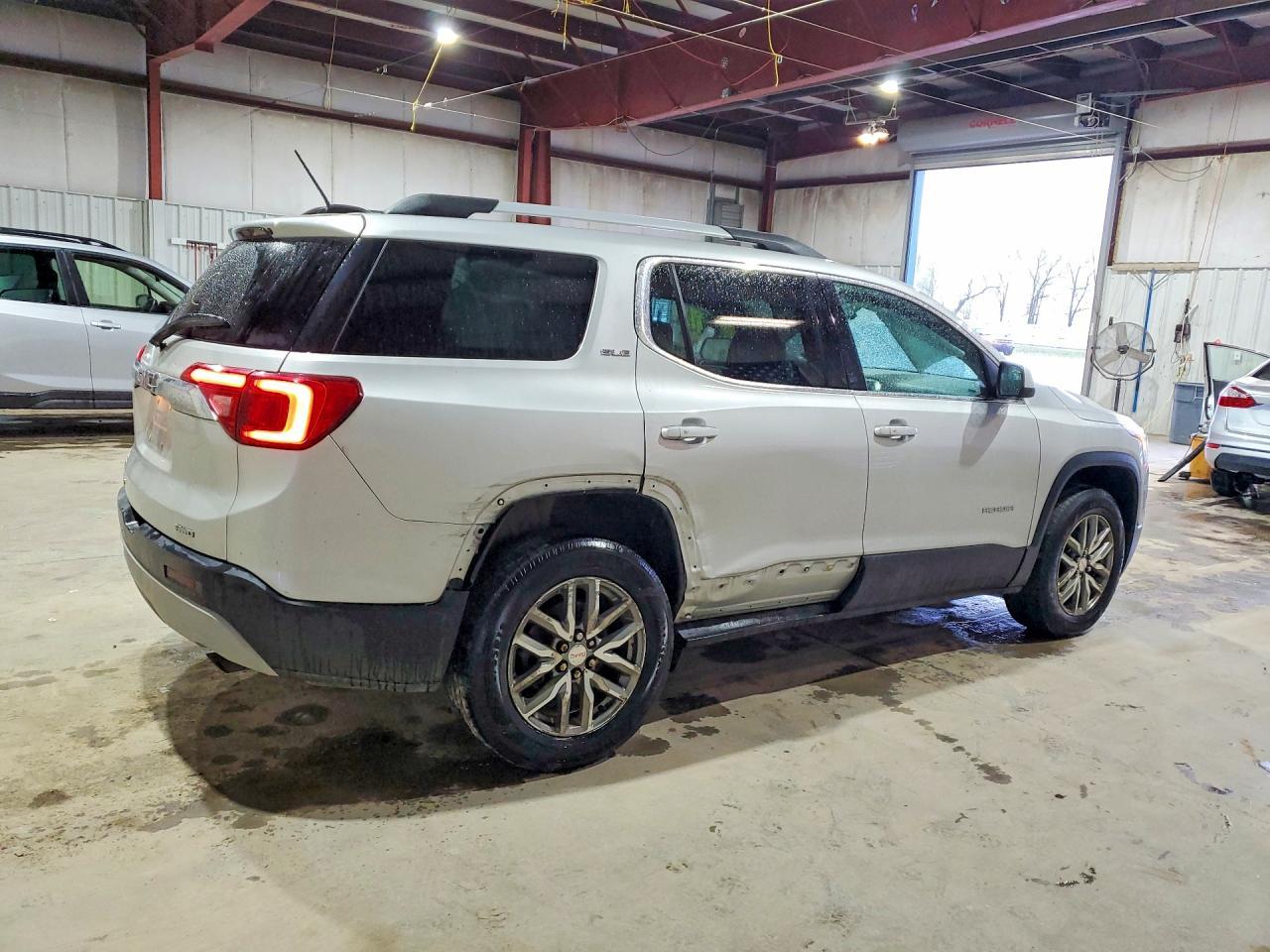 2017 GMC ACADIA