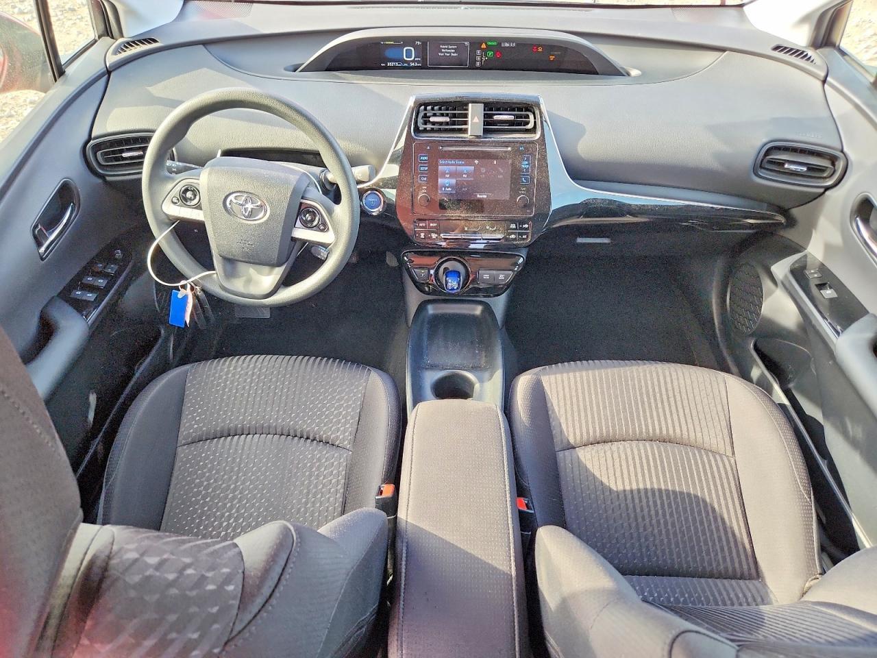 2016 TOYOTA PRIUS