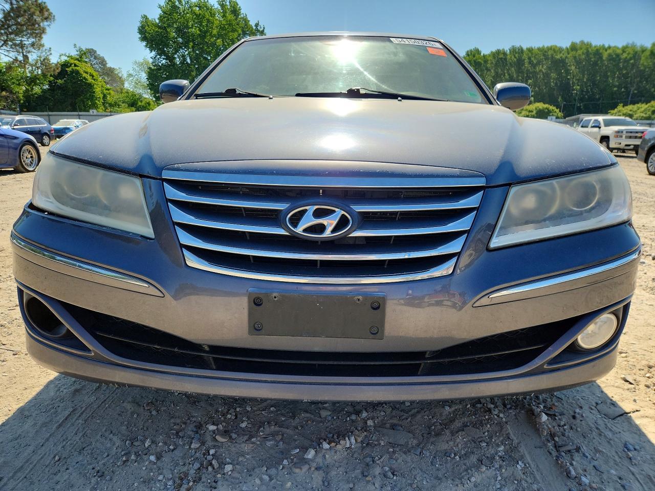 2011 HYUNDAI Azera