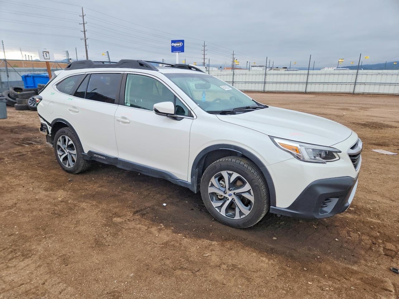 2021 SUBARU Outback