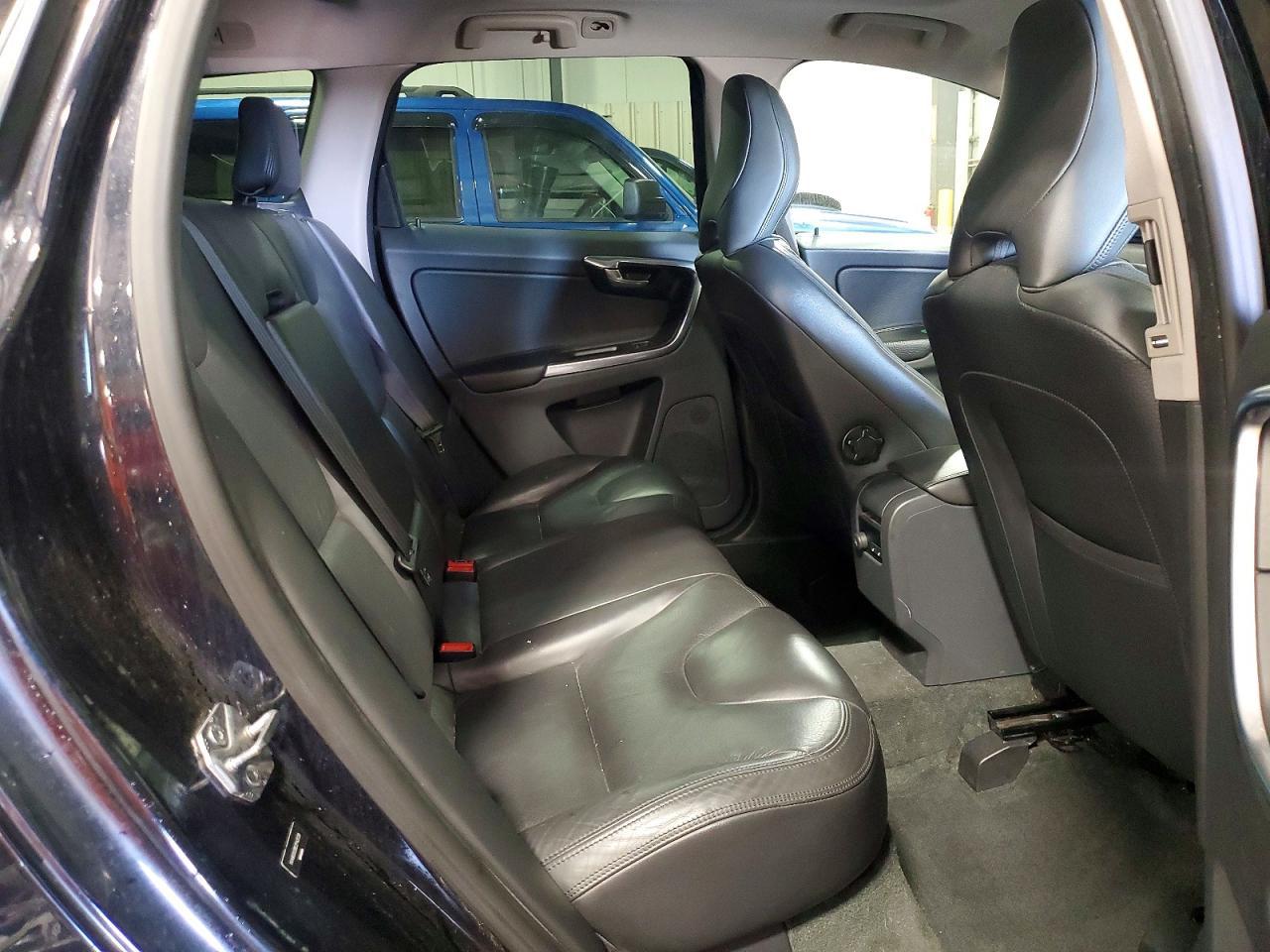 2014 VOLVO XC60