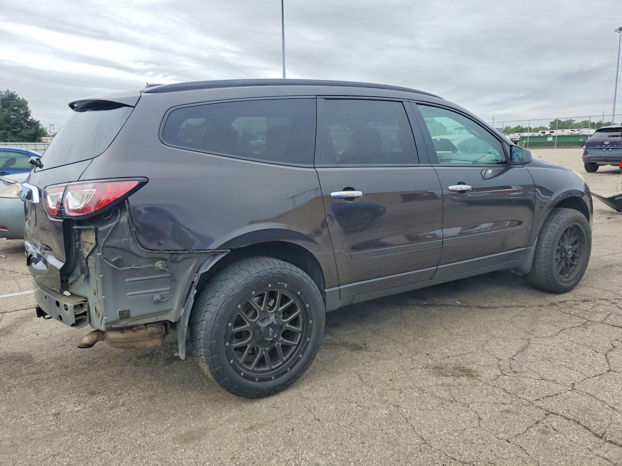 2017 CHEVROLET TRAVERSE