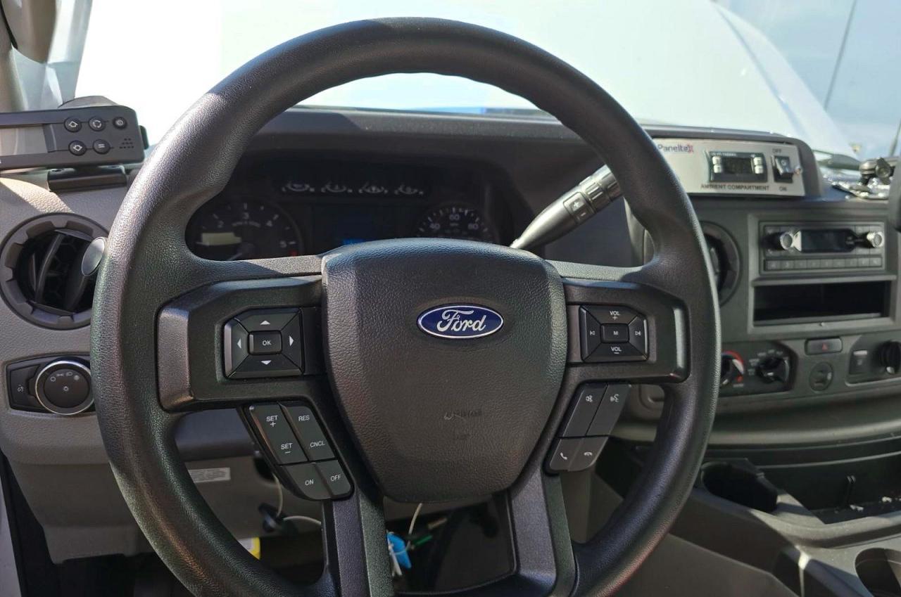 2023 FORD Econoline E350