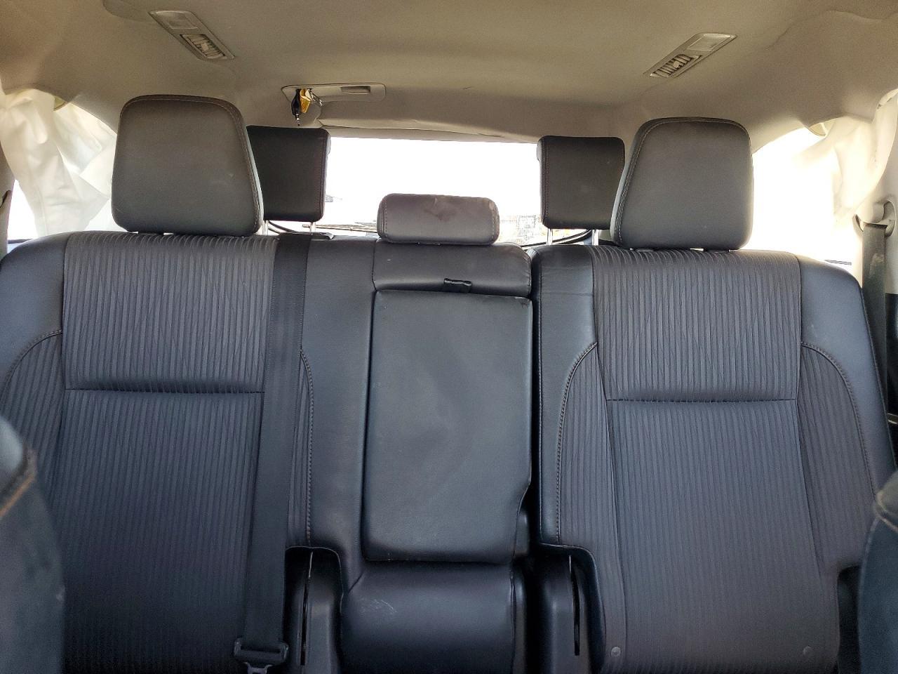 2015 TOYOTA HIGHLANDER