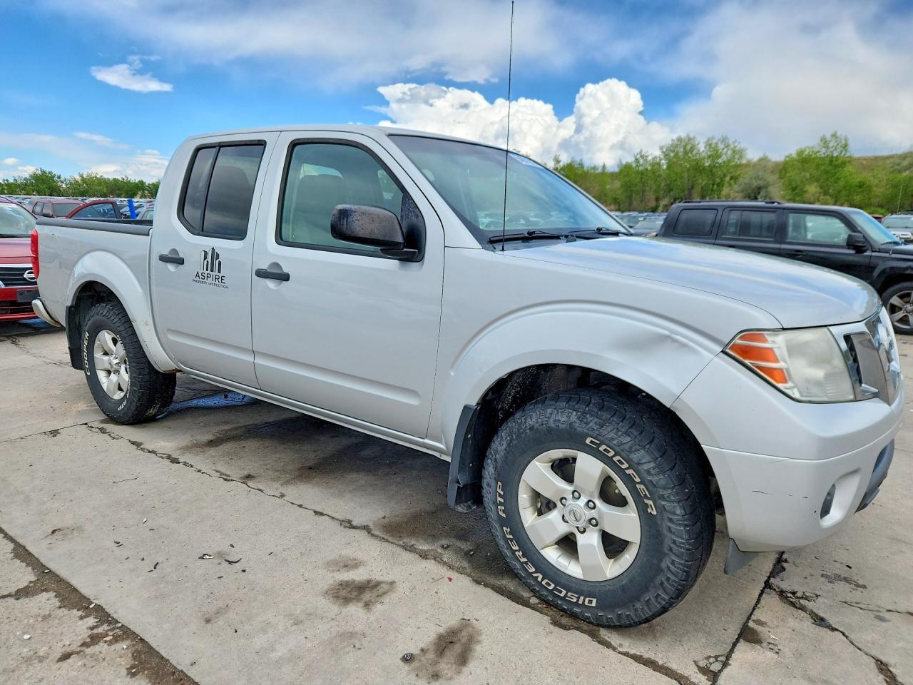 2012 NISSAN Frontier